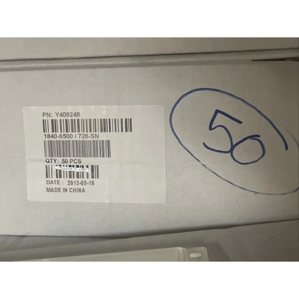 Vertical ID Card Dispenser With Thumb Notch Frosted Rigid Plastic‎ 50 Pack Box